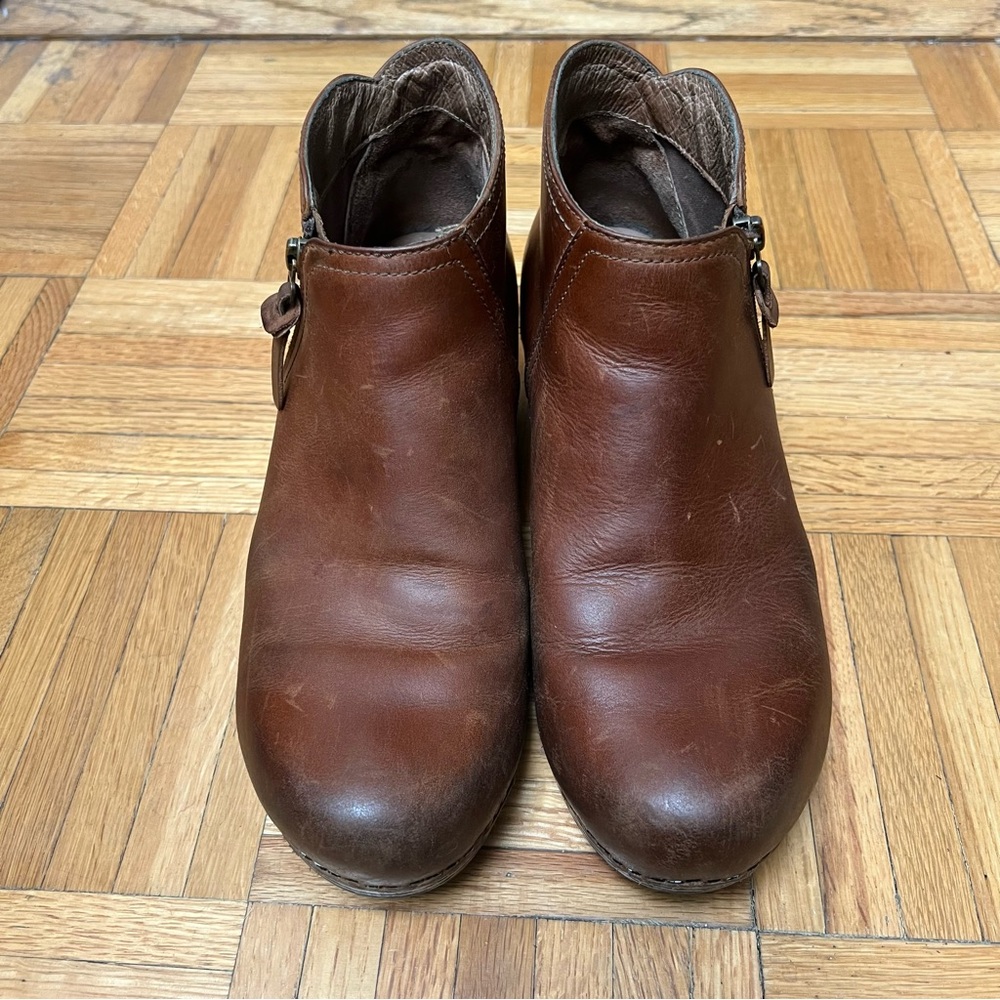 Dansko Max ankle booties 39 8.5 brown